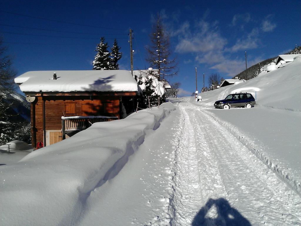 Chalet Edelweiss Heremence Room photo