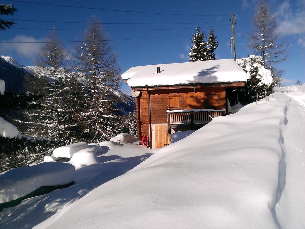 Chalet Edelweiss Heremence Room photo